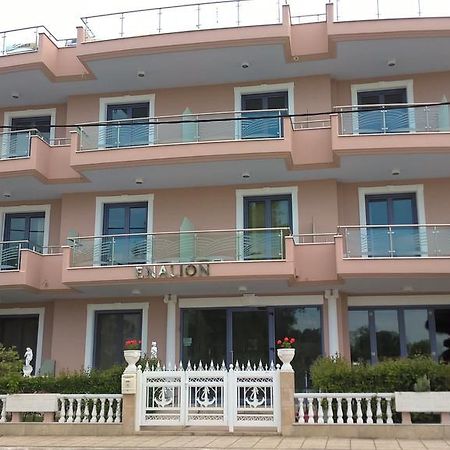 Enalion Olympiakí Aktí Exterior foto